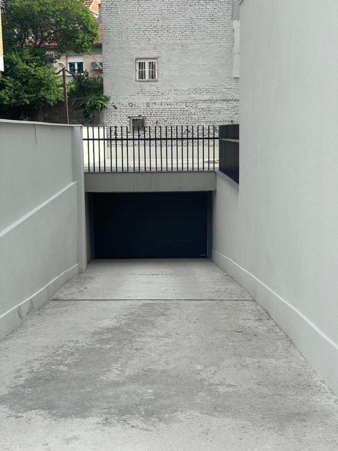 Leo Lux 2 Apartment Nis Exterior photo