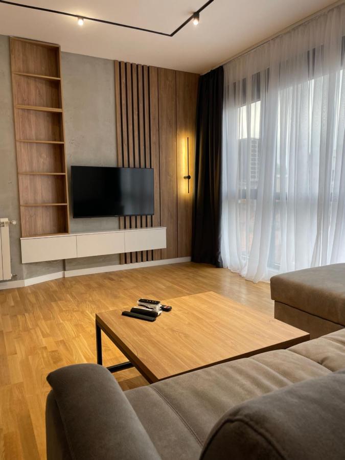 Leo Lux 2 Apartment Nis Exterior photo