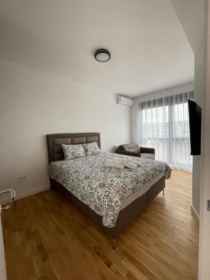 Leo Lux 2 Apartment Nis Exterior photo