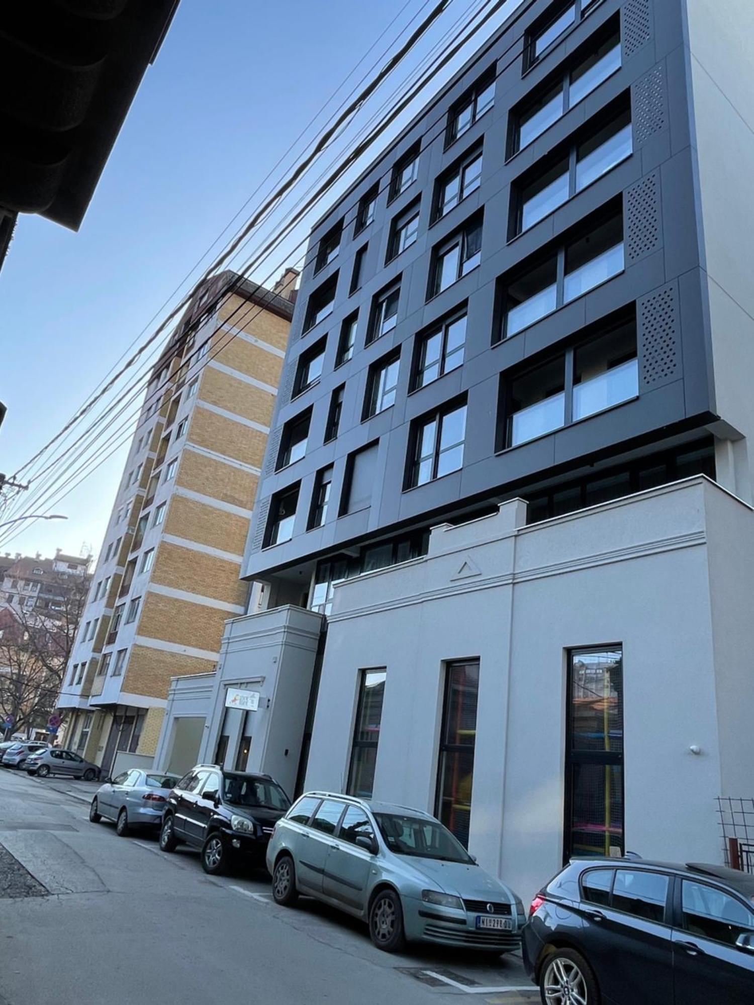 Leo Lux 2 Apartment Nis Exterior photo